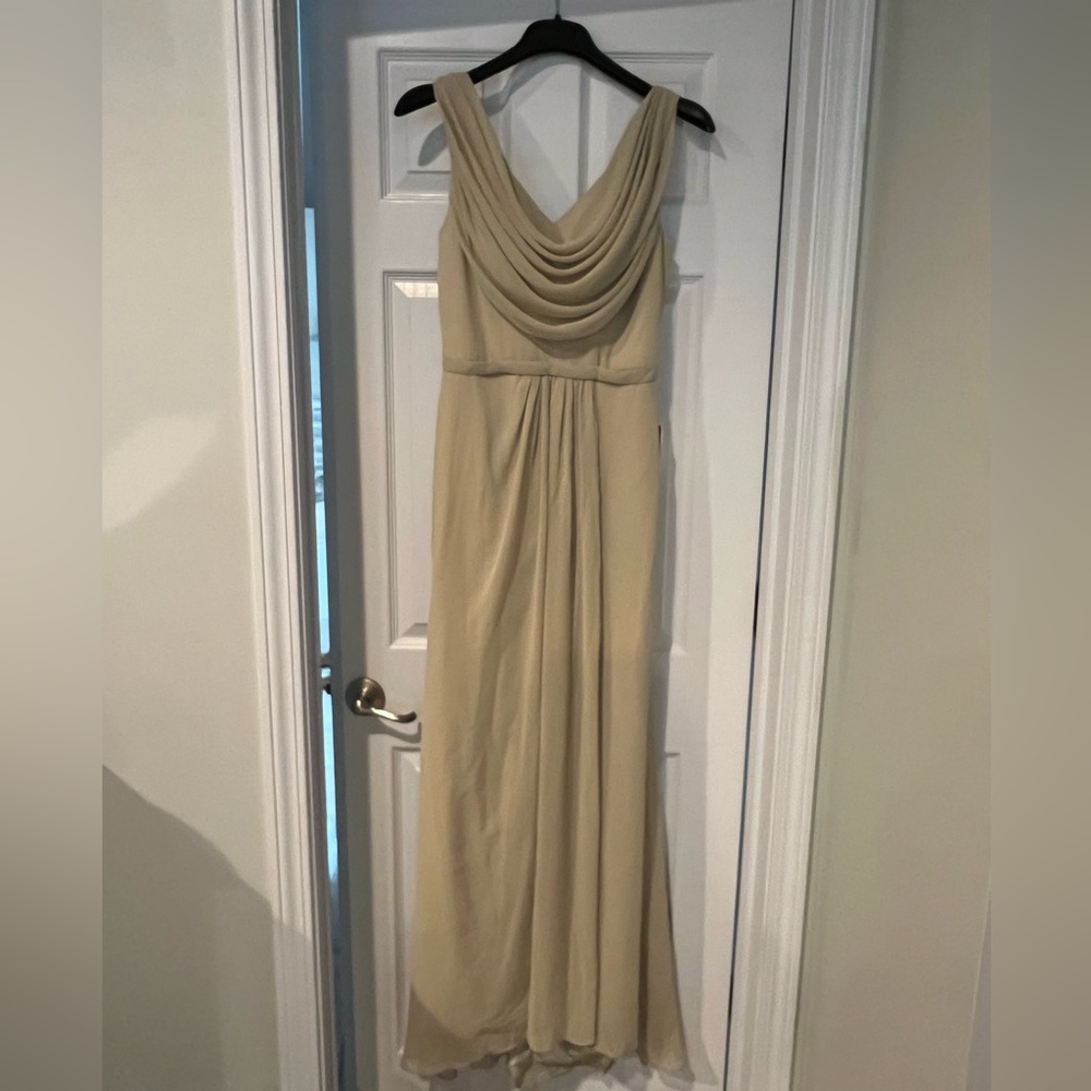NWT Stacees Sheath/Column Cowl Neck Sleeveless Chiffon Bridesmaid Dress